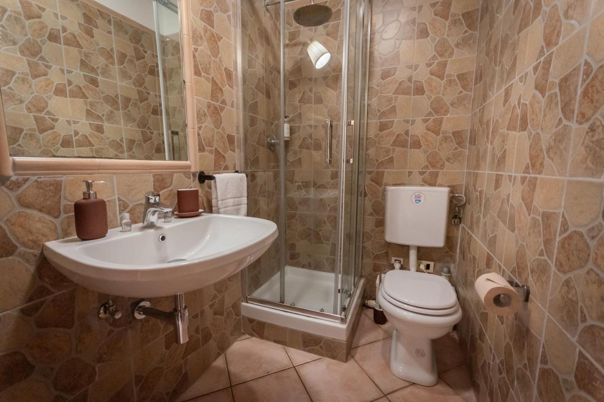 Regina Rooms Pisa Buitenkant foto